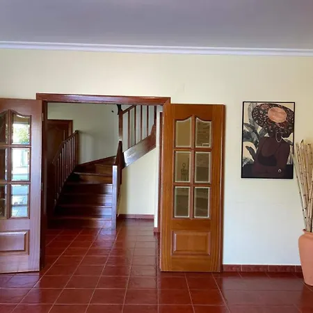 Casa De Jardim Em *