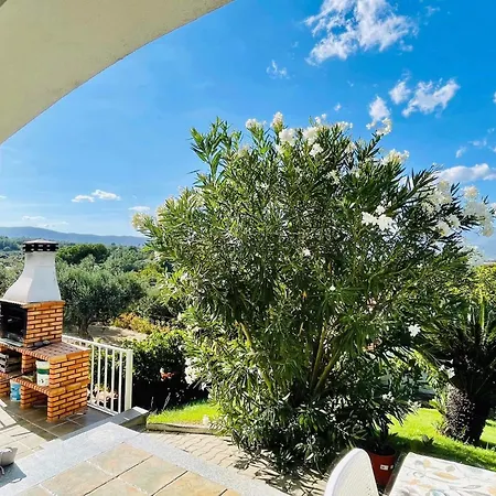 Casa De Jardim Em Farm stay